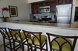 Waikiki Shores Condo Rental