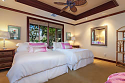 Waiulaula Gated Community 