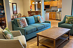 Beautiful Views, Walk To Beaches And Restaurants