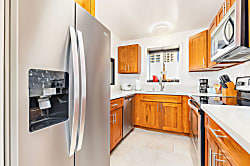 Waikiki Beach Tower Ocean 2 BDR on the 12th Floor