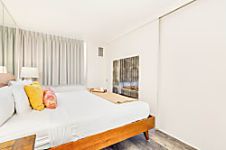 Ilikai Marina Ocean 1 BDR on the 3rd floor