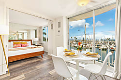 Ilikai Marina Ocean 1 BDR on the 3rd floor