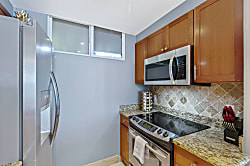 Mahana at Kaanapali Oceanfront Luxury Suite