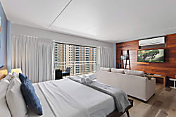 Ilikai Apartment #1428