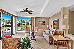 Palms at Wailea 1506