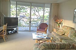 The Whaler Unit #373