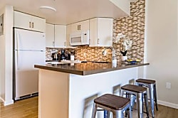 Ilikai Collection #1201