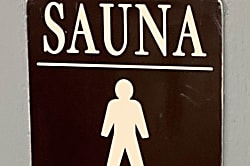 Waikiki Banyan 1 Bedroom