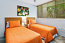 Country Club Villas 241