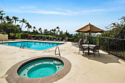 Country Club Villas 241