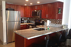 Ilikai Hotel & Suites