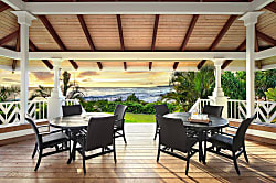 Hale Ohana Beachfront Home Poipu