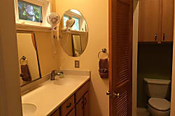 Skipper’s Beach Cabana