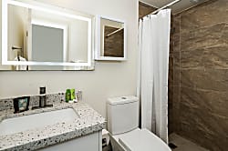 Fairway Villa 11th Floor