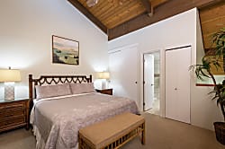 Kamaole Sands Building #3, Unit 405