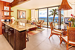 Sugar Beach Resort Live Aloha Suite