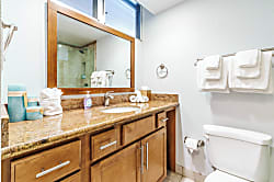 Royal Kahana 702 Studio Condo