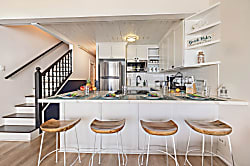 Maalaea Banyan Oceanfront Condo with Loft