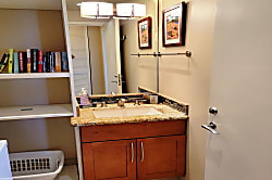 The Whaler Unit 1059