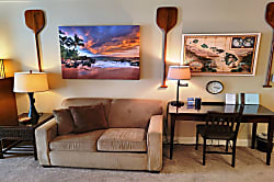 The Whaler Unit 1059