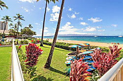 The Whaler Unit 1059