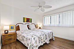 Kona Surf and Racquet Club Townhouse #188