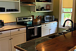 Hale Ulu Lulu Cottage