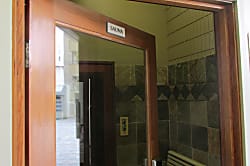 "Island Colony Waikiki" 