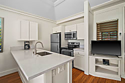 Kiahuna Plantation #128 (building 19)