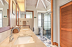 Maluhia Hale (peacful house)