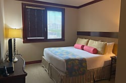 Beach Villas at Ko Olina O512