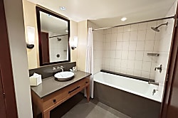 Beach Villas at Ko Olina O512