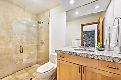 The Wai'oli, walk 2 bay & town