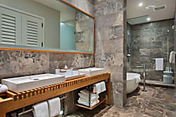 SeaSpirit 811 at Andaz Maui at Wailea Resort