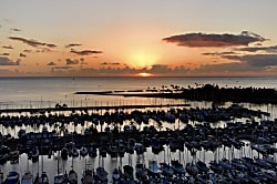 Ilikai Marina Condo (IM692)