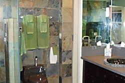 Hale Mahina Beach Resort