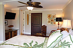 Cliffs at Princeville 1202