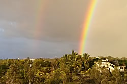 Nice Big House near Kehena Black Sand Beach