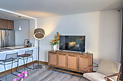 Sugar Beach Resort 521