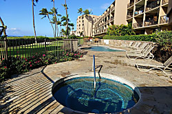 Ma'alaea Banyans Oceanfront Condo 