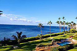 Ma'alaea Banyans Oceanfront Condo 