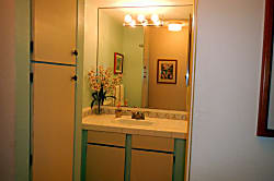 Kihei Akahi C-401 Ocean View Condo