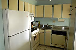 Kihei Akahi C-401 Ocean View Condo