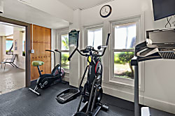 Kona Makai Top Floor