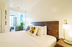 Waikiki Shore (WShore208)