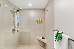 The Whaler 2nd Floor Unit