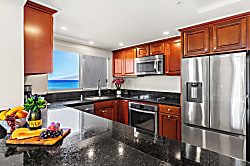 The Whaler 2nd Floor Unit