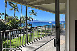 The Whaler 2nd Floor Unit