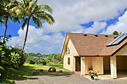 North Shore Ocean View Cottage