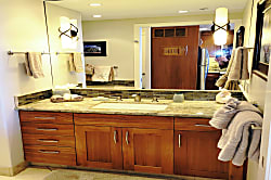 The Whaler Unit 1064